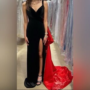 black and red prom dress